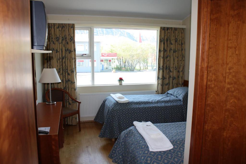 Reydarfjordur Hotel Austur חדר תמונה