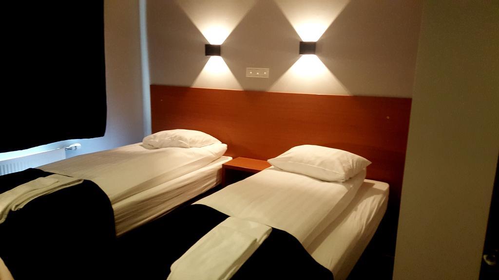 Reydarfjordur Hotel Austur מראה חיצוני תמונה