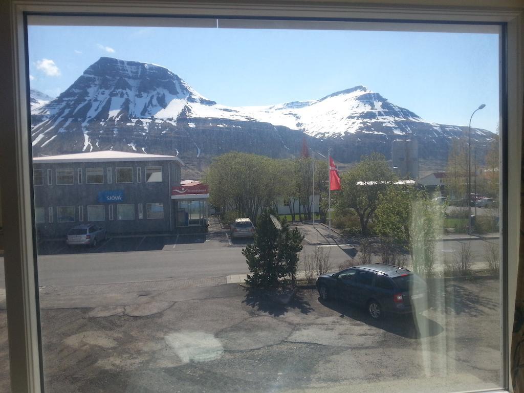 Reydarfjordur Hotel Austur מראה חיצוני תמונה